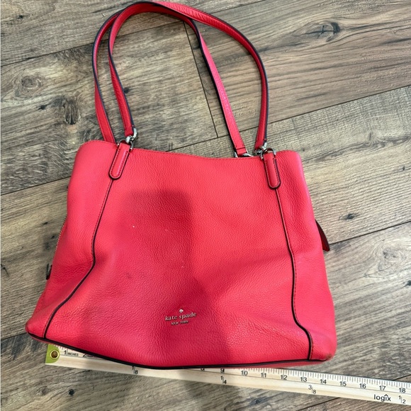 kate spade Handbags - Kate Spade Vibrant pink Shoulder Bag